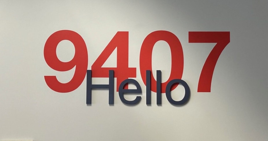 3Wall Graphic with D Signs & Dimensional Letters