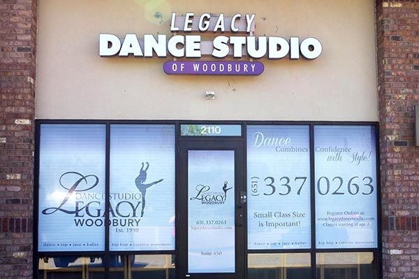  - Image360-Woodbury-Window-Graphics-Fitness
