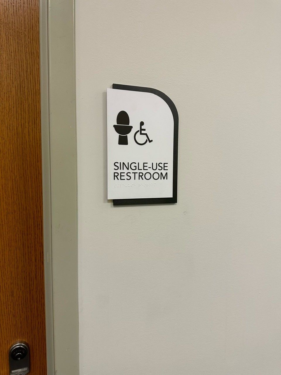 ADA Signs | Woodbury, MN