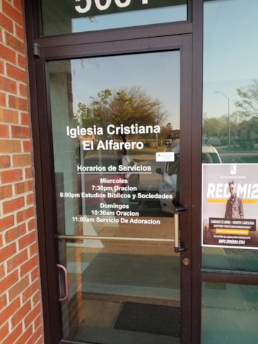 Window Decals, Signage & Graphics