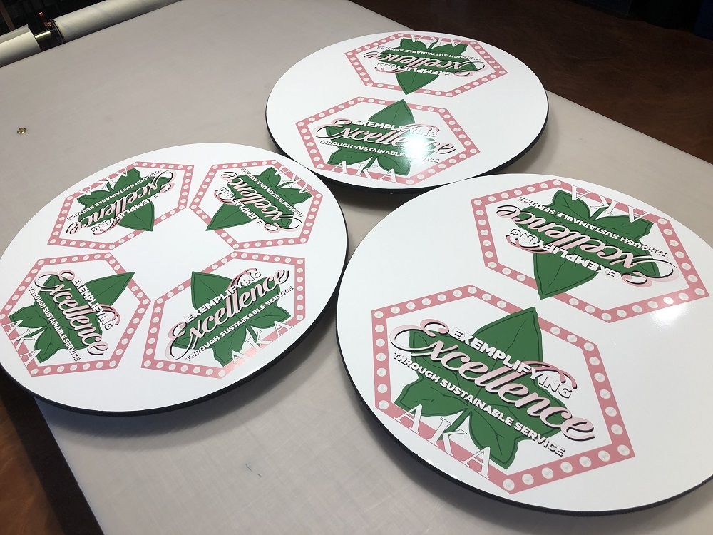 Custom Decals, Wraps & Lettering