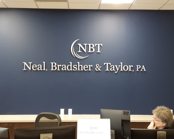 3D Signs & Dimensional Letters & Logos