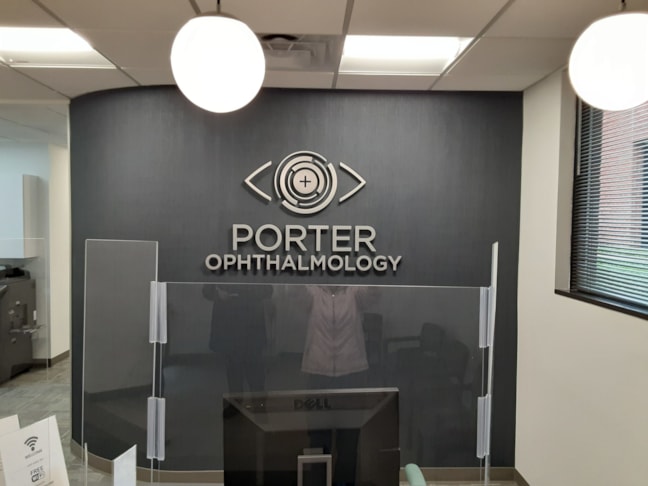 3D Signs & Dimensional Letters & Logos