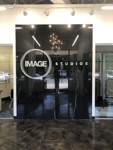 3D Signs & Dimensional Letters & Logos