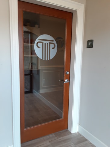 Window Decals, Signage & Graphics