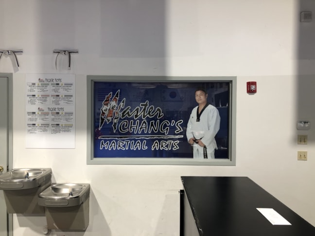 Window Decals, Signage & Graphics