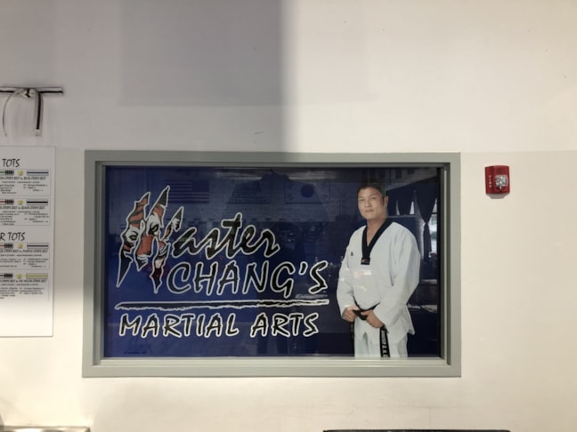 Window Decals, Signage & Graphics