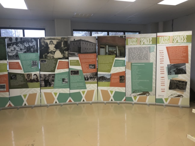 Pop-Up Banners and Stands