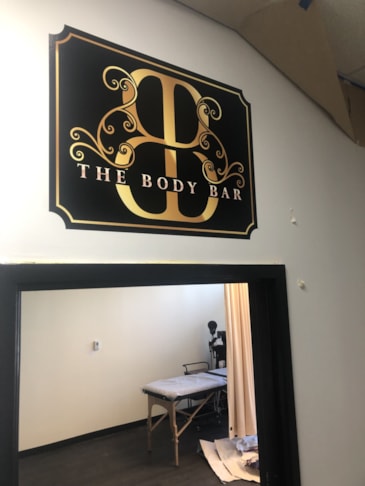 Wall Graphics, Murals, & Custom Wallpaper