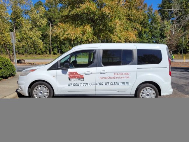 Vehicle Graphics & Lettering