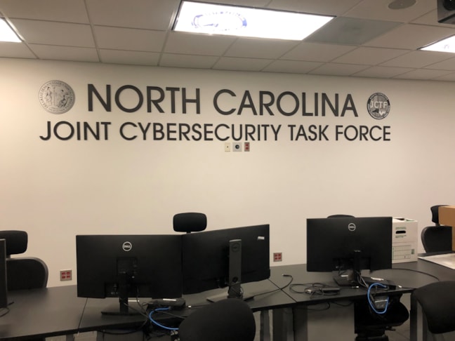 3D Signs & Dimensional Letters