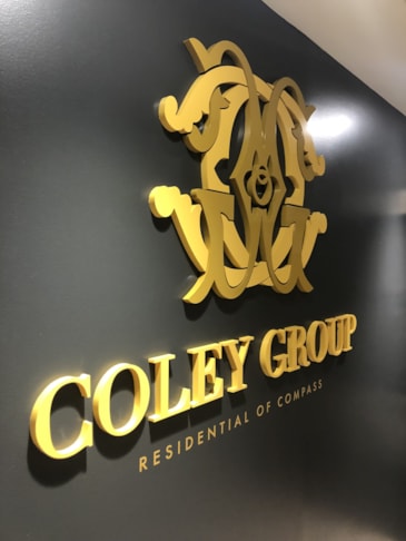 3D Signs & Dimensional Letters