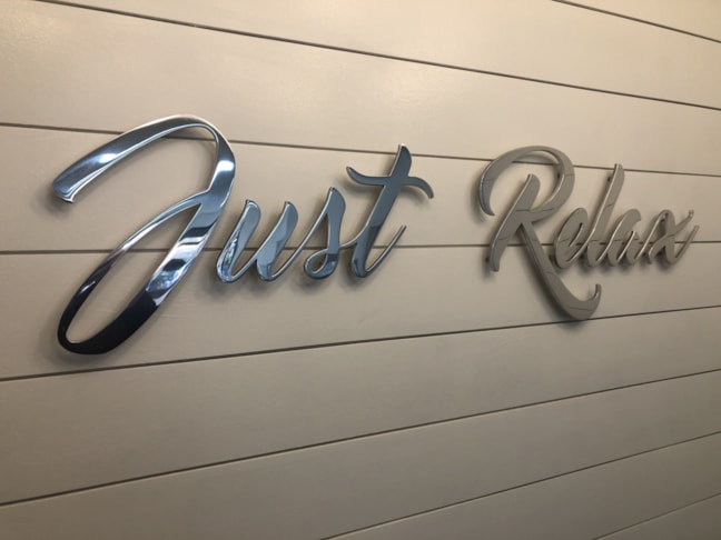 3D Signs & Dimensional Letters