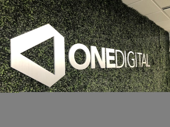 3D Signs & Dimensional Letters