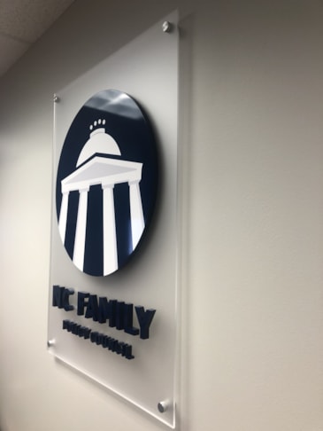 3D Signs & Dimensional Letters