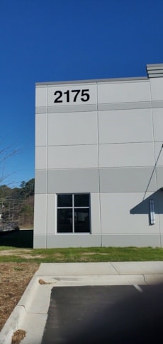 3D Signs & Dimensional Letters