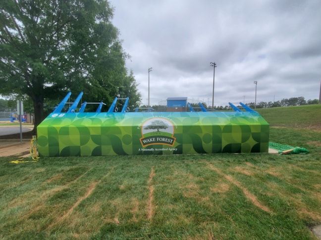 Wall Murals & Graphics