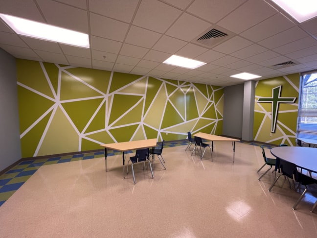 Wall Murals & Graphics