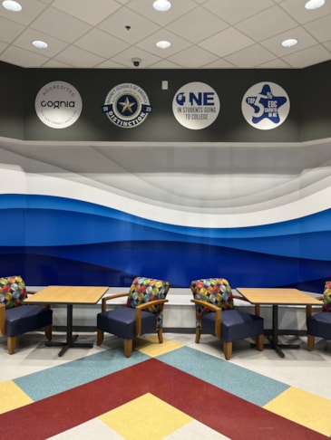 Wall Murals & Graphics