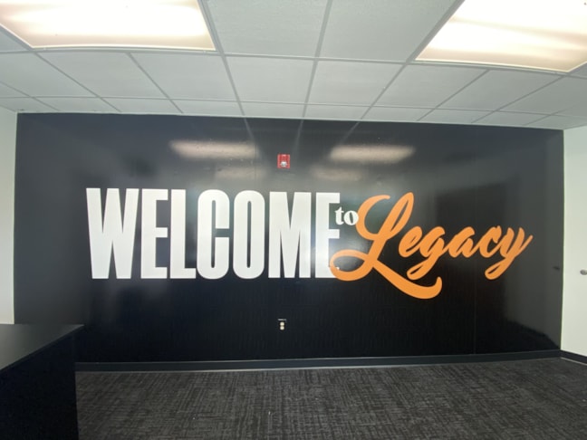 Wall Murals & Graphics