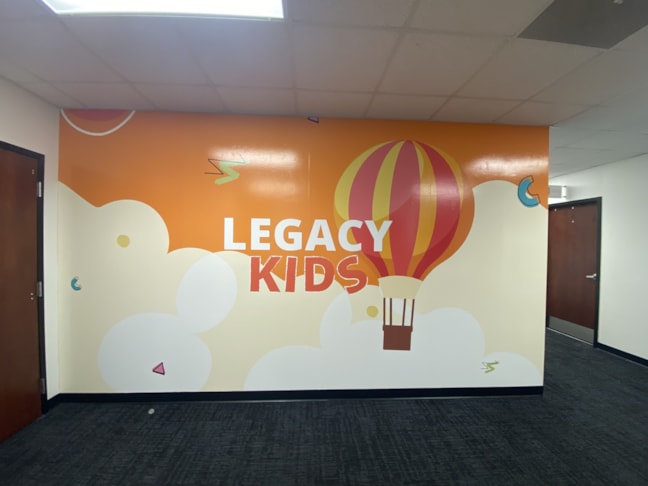 Wall Murals & Graphics
