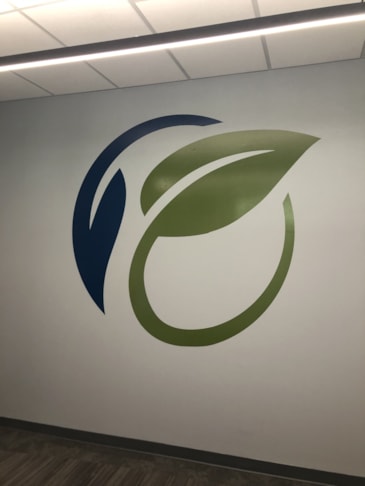 Wall Murals & Graphics