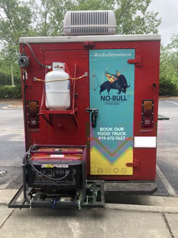 Vehicle Wraps | Restaurants & Foodservice