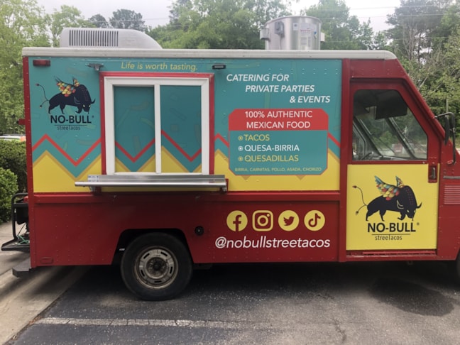 Vehicle Wraps | Restaurants & Foodservice