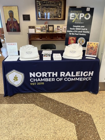 Table Throws & Runners