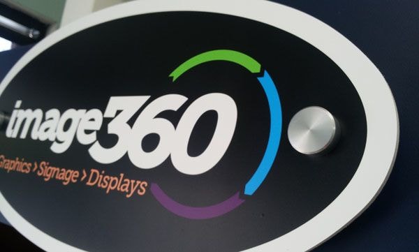 3D Signs & Dimensional Lettering