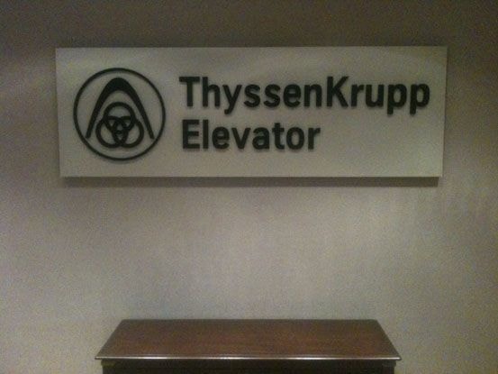 3D Signs & Dimensional Lettering