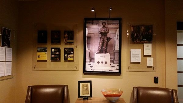 Acrylic Displays in [city]