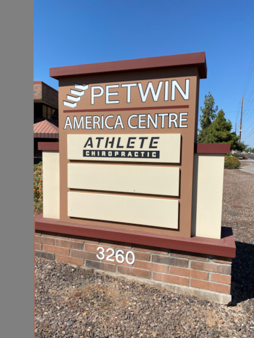 Monuement Sign Panel for Athlete Chiropractic