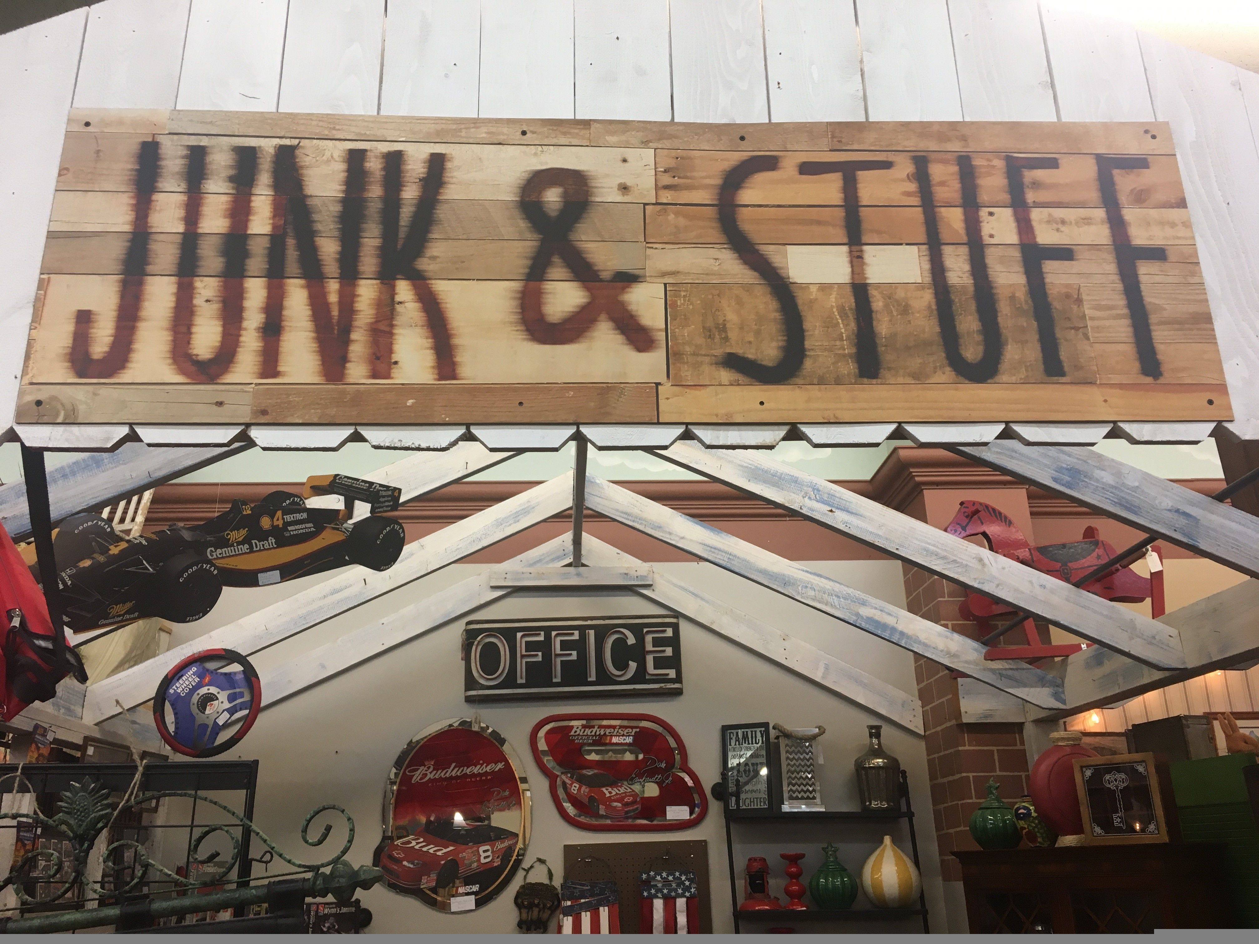 Retail Signage for Junk & Stuff in Phoenix Arizona