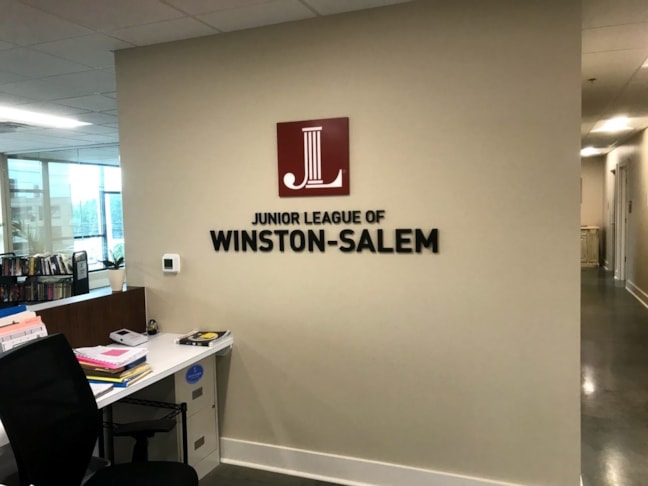 3D Signs & Dimensional Letters