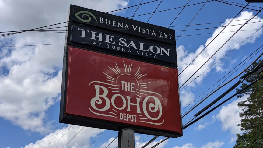 Pylon & Pole Signs | Retail