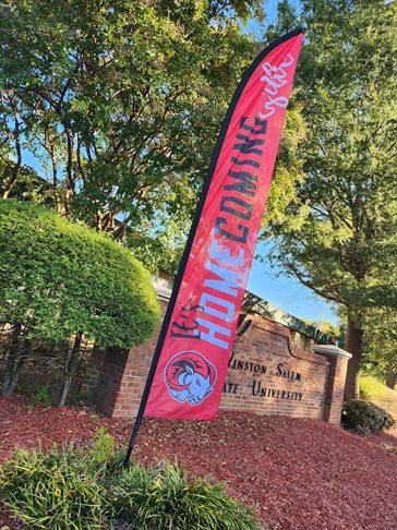 Feather Flags & Flutter Flags | College & University Signage