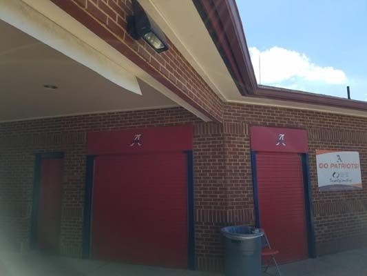 Wall Murals and Graphics