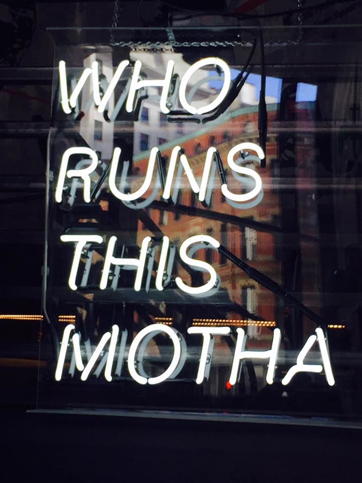 illuminated signs, marquee signs, vintage signs, neon signs