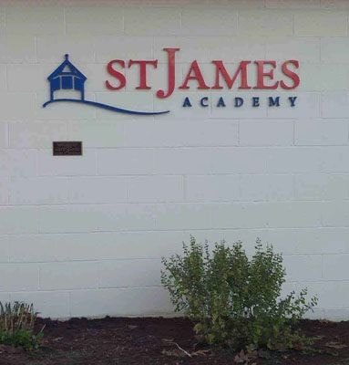 3D Signs & Dimensional Lettering