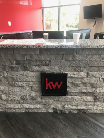 3D Signs & Dimensional Lettering