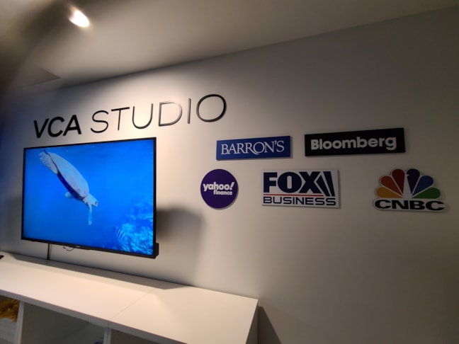 3D Signs & Dimensional Letters