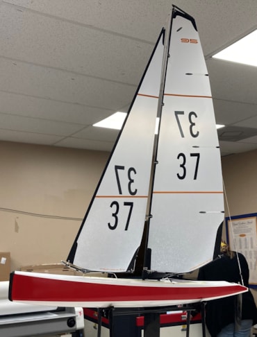 Vehicle Graphics & Lettering | Retail