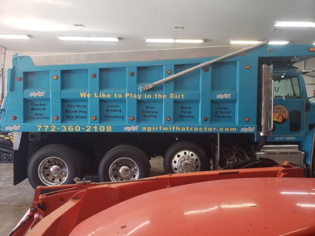 Vehicle Graphics & Lettering