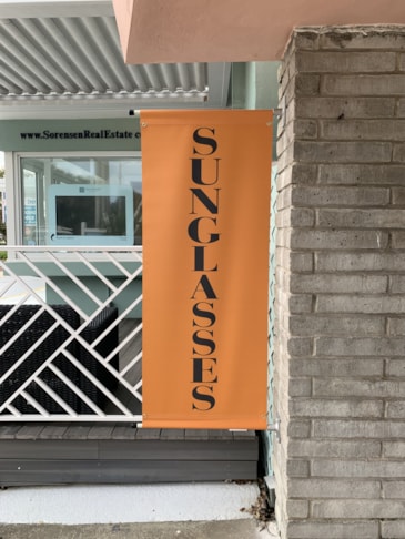 Fabric & Vinyl Outdoor Banners | Retail