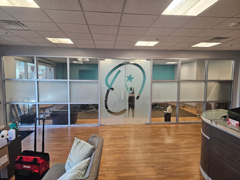 Window Graphics | Healthcare | Tampa, Florida | Vinyl