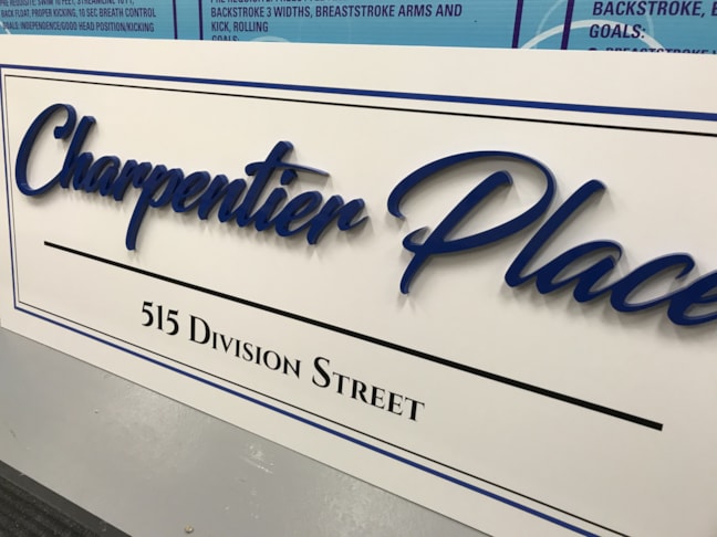 3D Signs & Dimensional Letters
