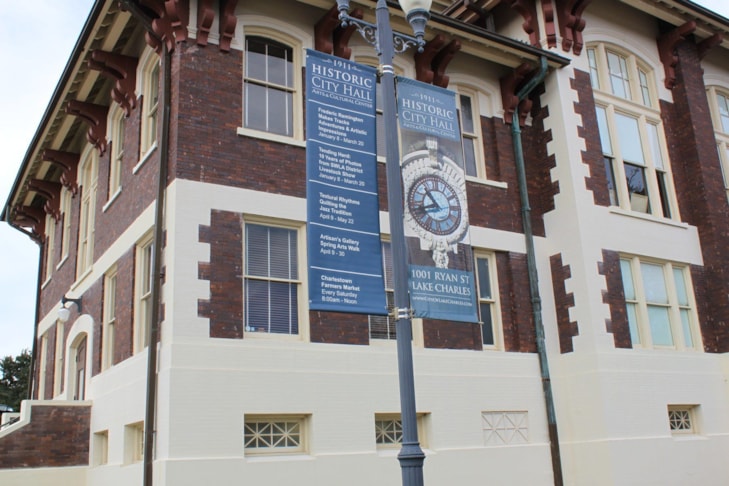 pole banner 2 i360 lake charles