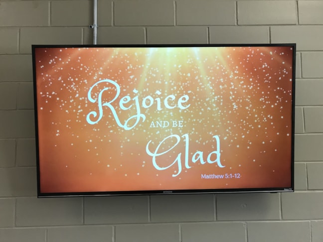 Digital & Interactive Signs and Displays