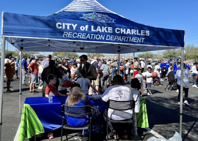 Event Tents & Canopies | School, College, & University Signs